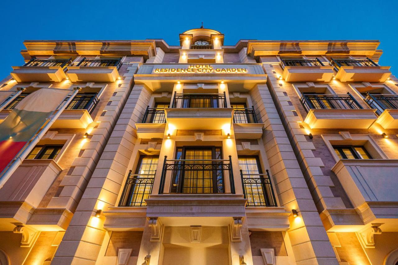 Residence City Garden - Certificate Of Excellence Top 10 Best Five-Stars City Hotels For 2024 Awarded By Htif بلوفديف المظهر الخارجي الصورة