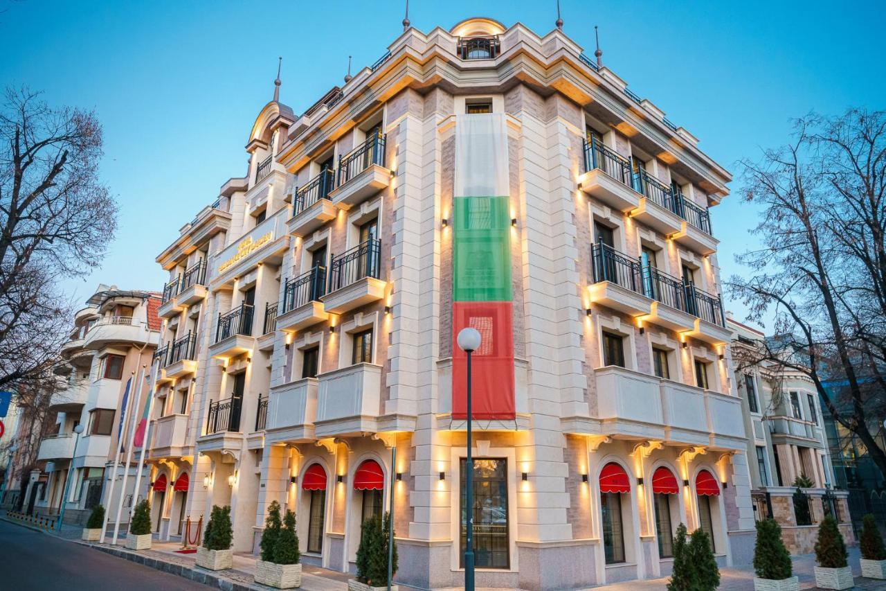 Residence City Garden - Certificate Of Excellence Top 10 Best Five-Stars City Hotels For 2024 Awarded By Htif بلوفديف المظهر الخارجي الصورة