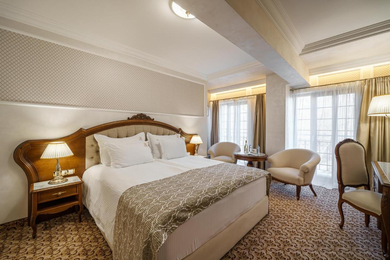 Residence City Garden - Certificate Of Excellence Top 10 Best Five-Stars City Hotels For 2024 Awarded By Htif بلوفديف المظهر الخارجي الصورة