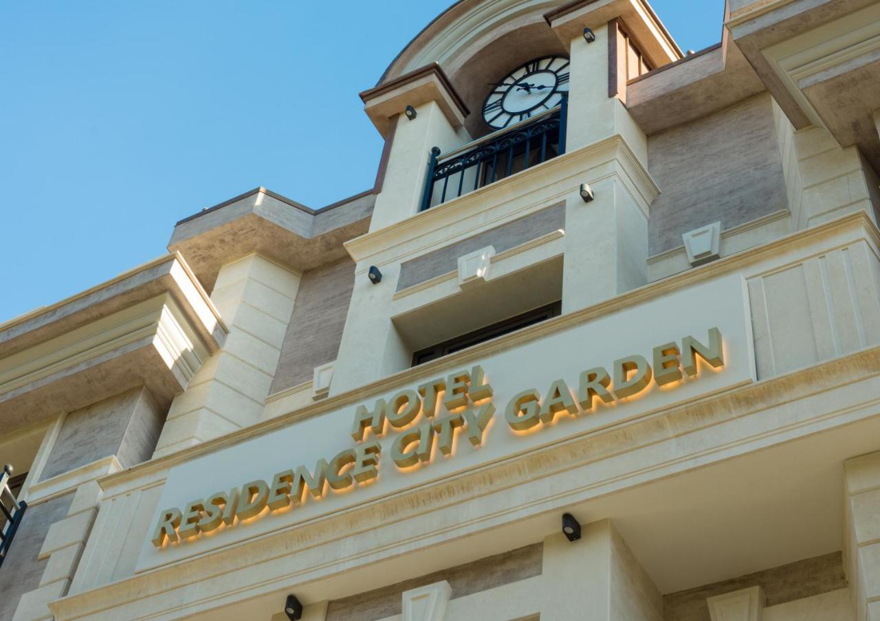 Residence City Garden - Certificate Of Excellence Top 10 Best Five-Stars City Hotels For 2024 Awarded By Htif بلوفديف المظهر الخارجي الصورة